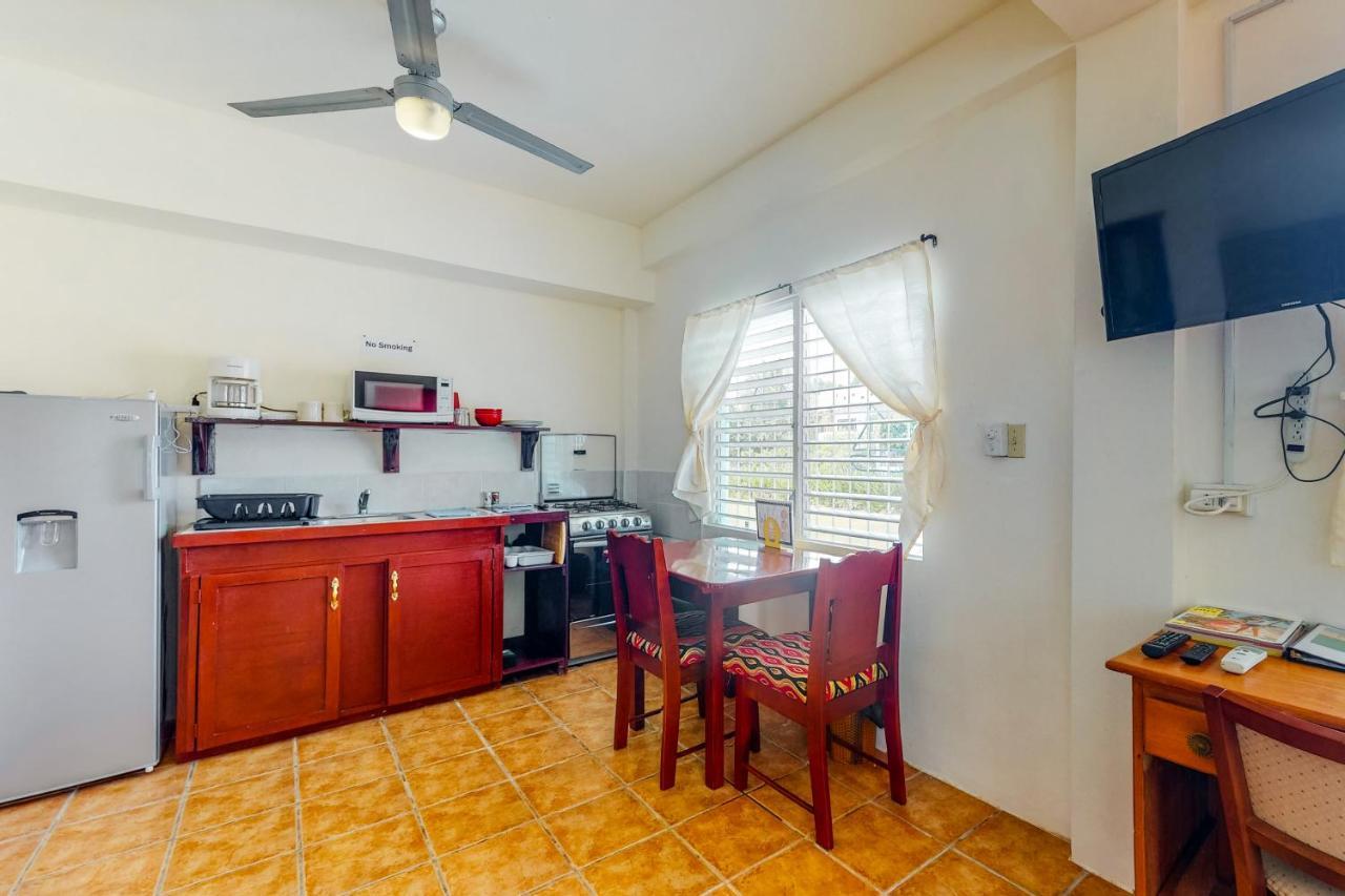 Willow 2 At Island Cabanas Gold Standard Certified Caye Caulker Luaran gambar